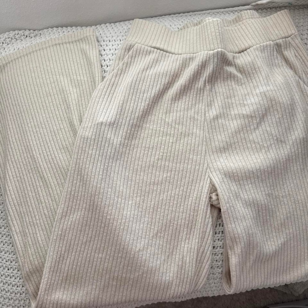 cream ribbed wide leg sweatpants